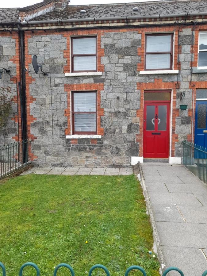 College Square, Terrace House Lejlighed Bessbrook Eksteriør billede